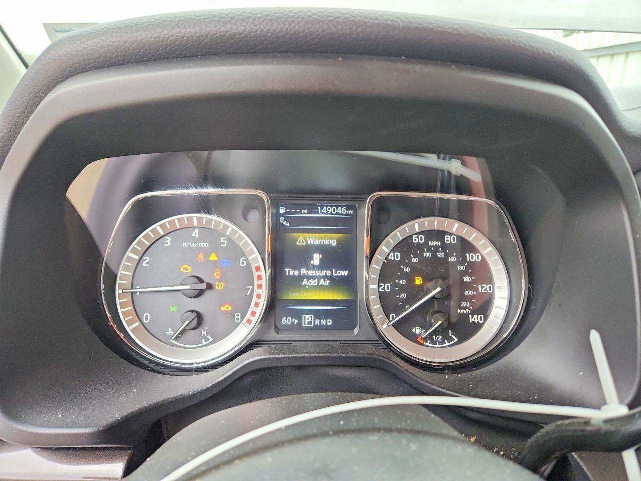 2017 Nissan Titan SV