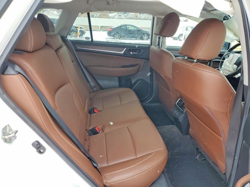 2019 Subaru Outback Touring