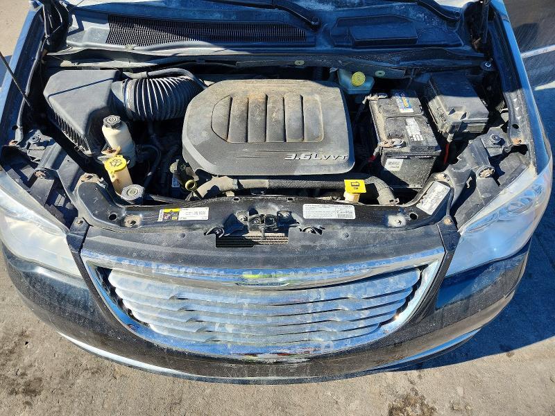 2013 Chrysler Town & Country Limited