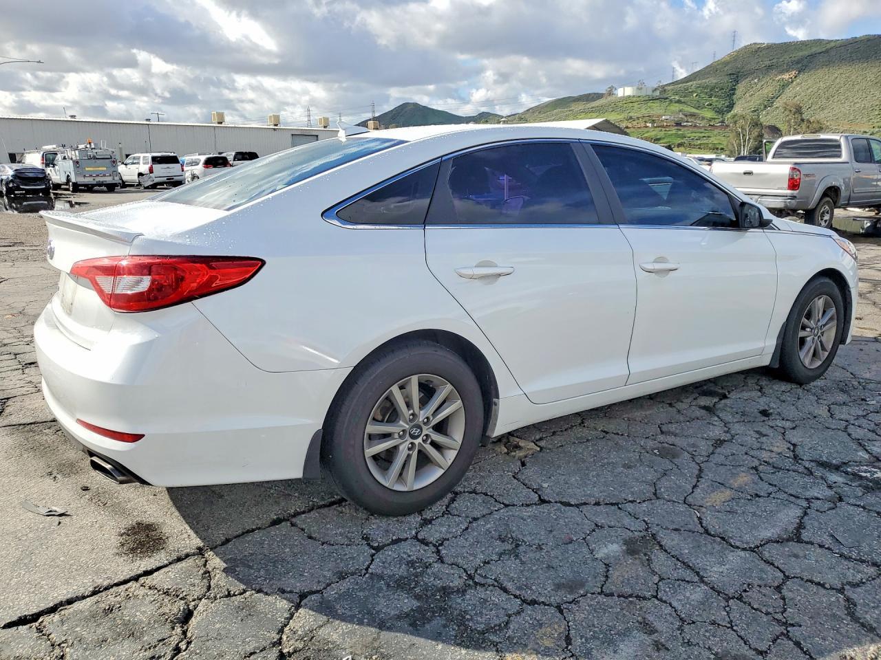 2016 Hyundai Sonata se