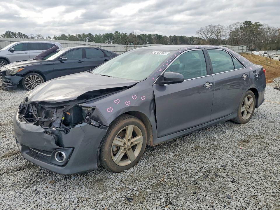 2014 Toyota Camry se