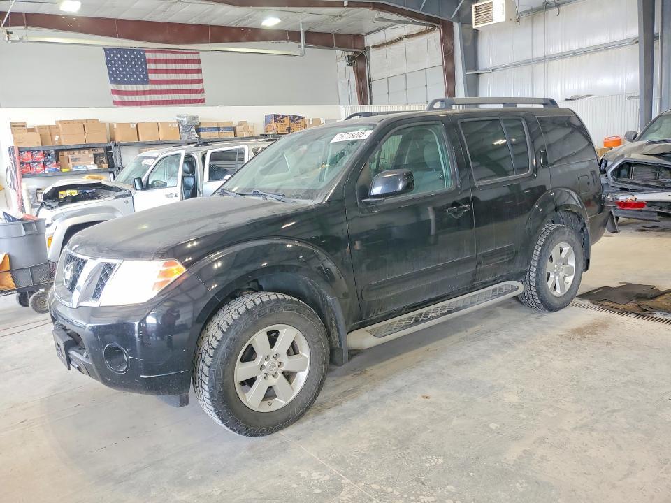 2012 Nissan Pathfinder s