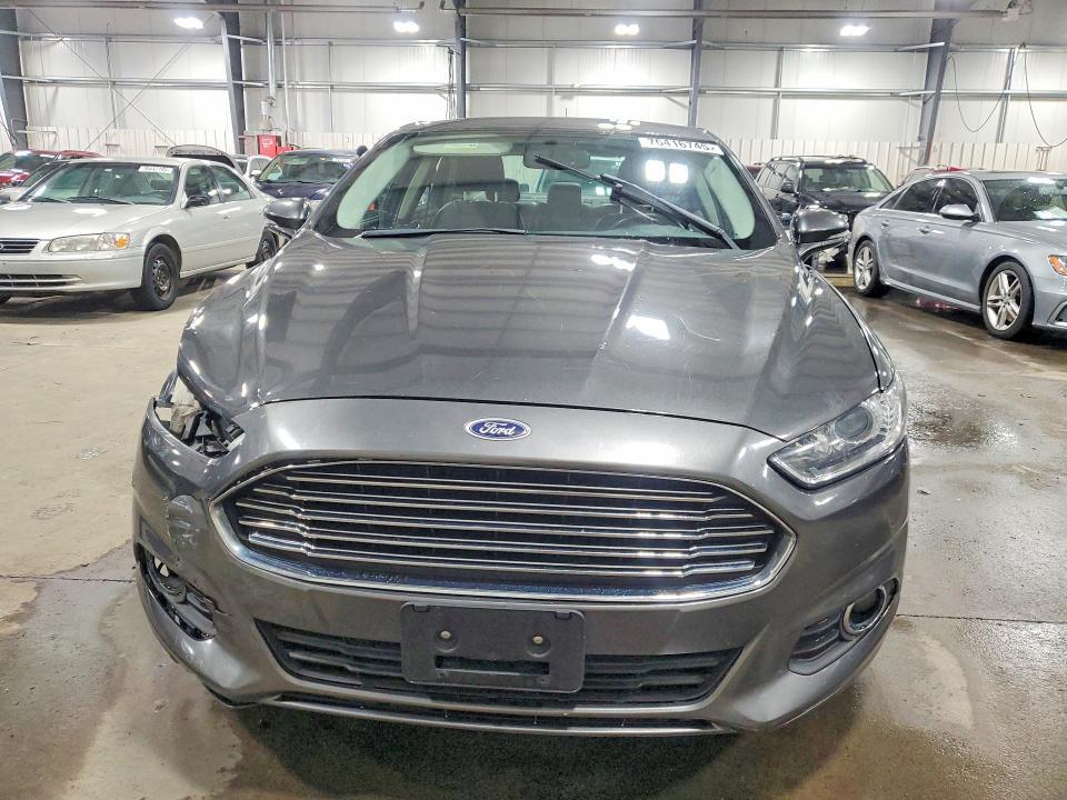 2016 Ford Fusion se Phev