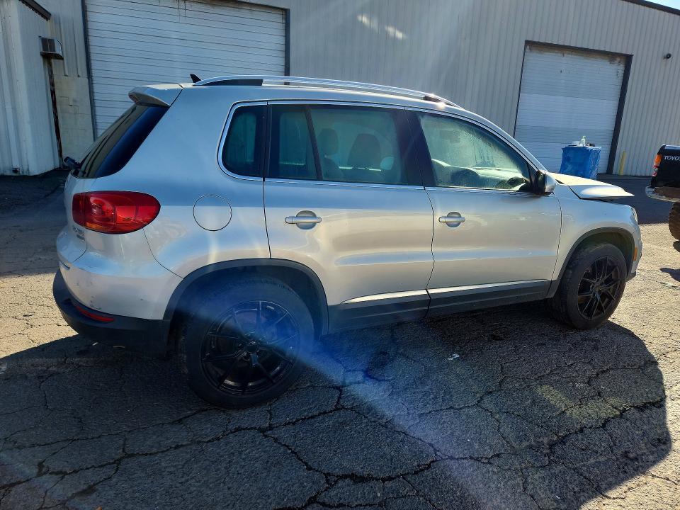 2013 Volkswagen Tiguan s
