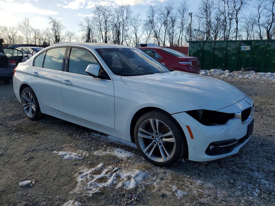 2018 BMW 330 xi