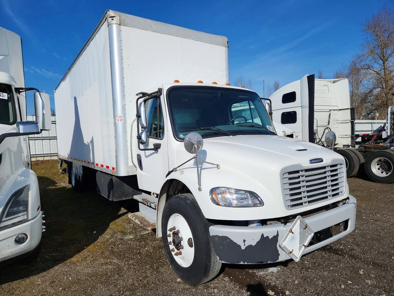 2017 Freightliner Business Class M2 BOX Truck