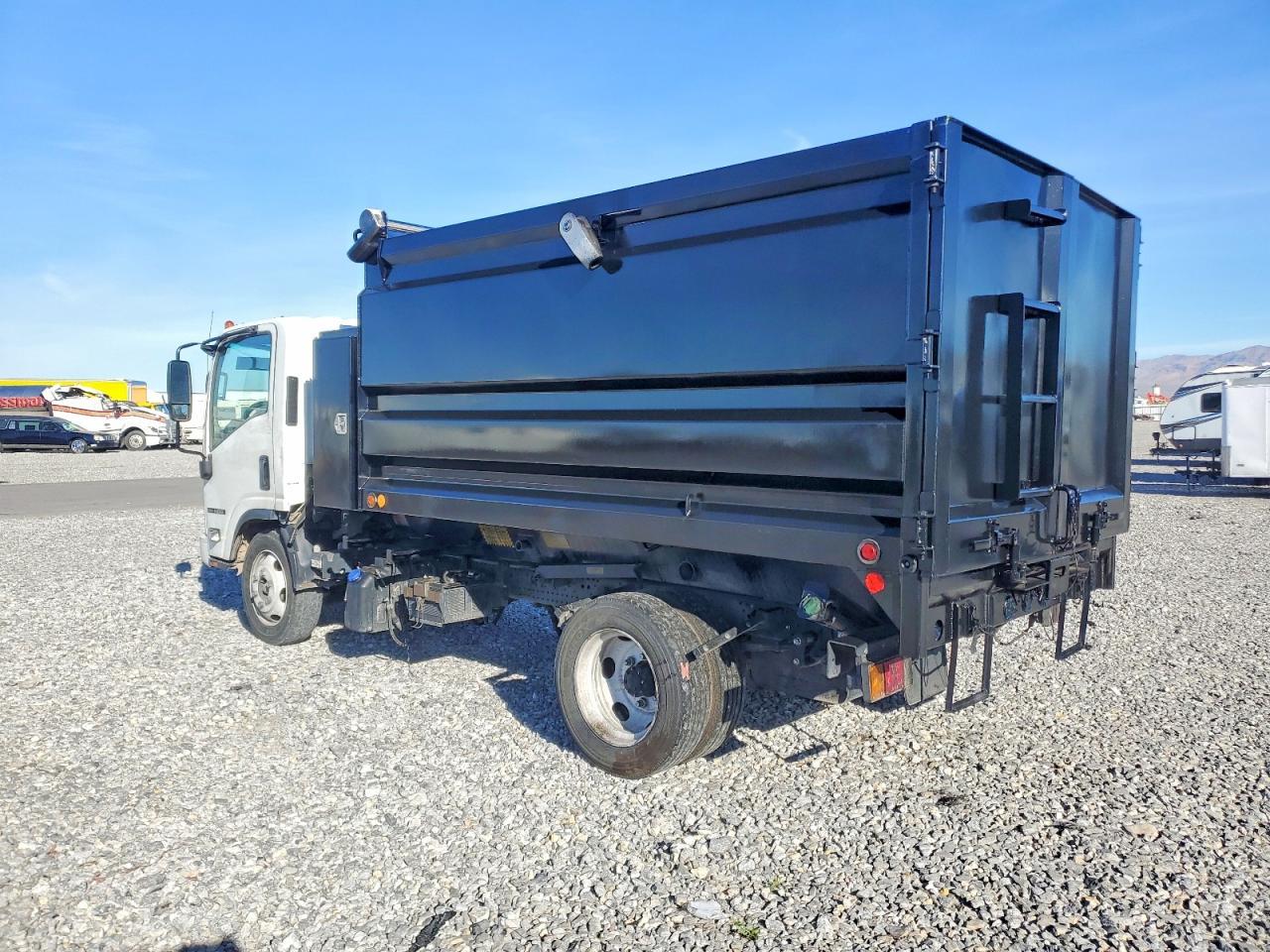 2018 Isuzu NQR Refuse Truck