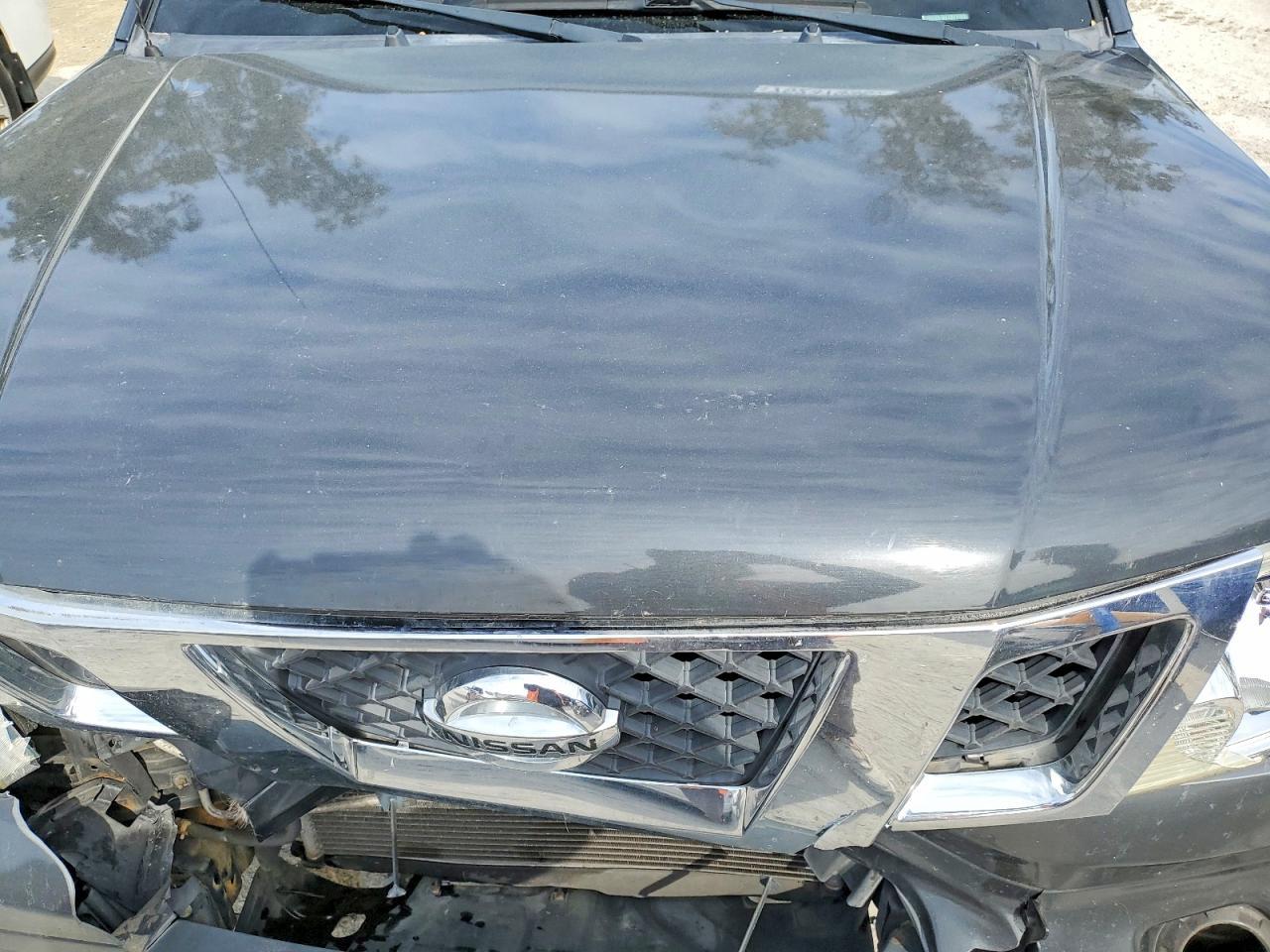 2012 Nissan Frontier sv