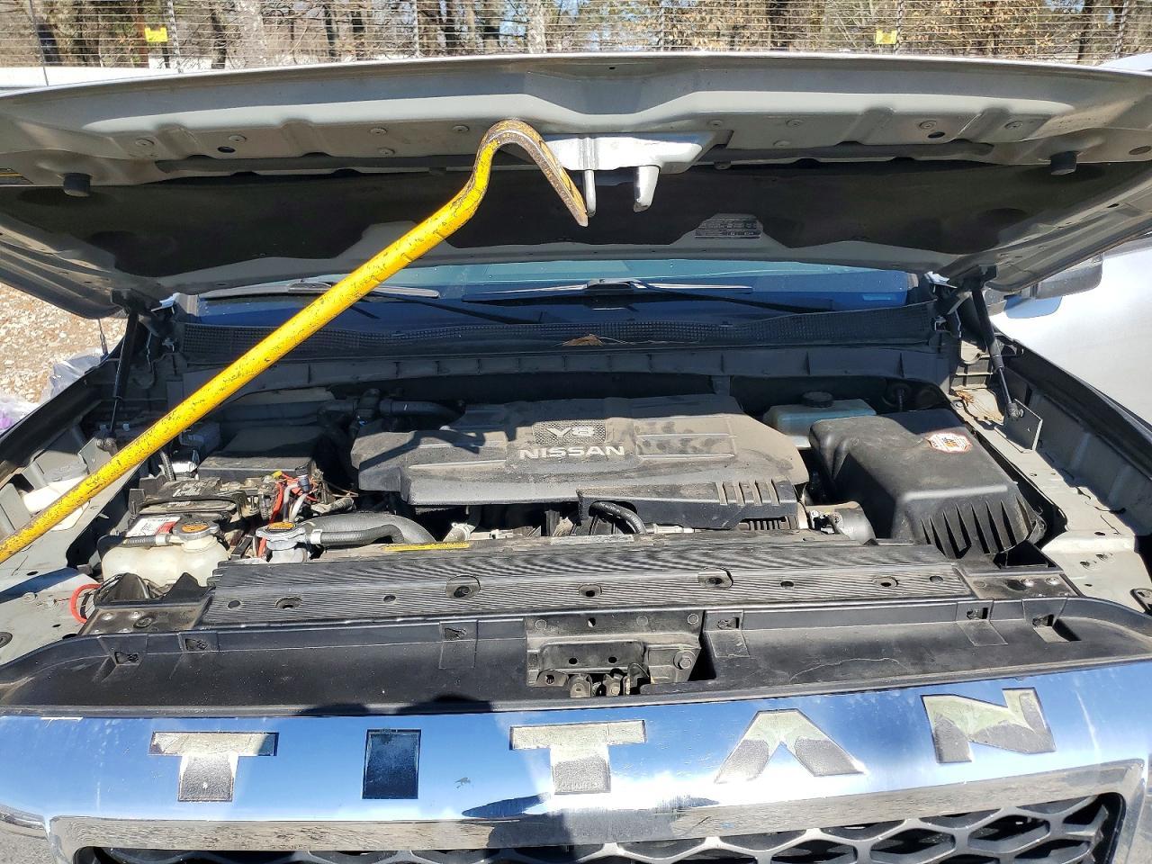 2017 Nissan Titan SL