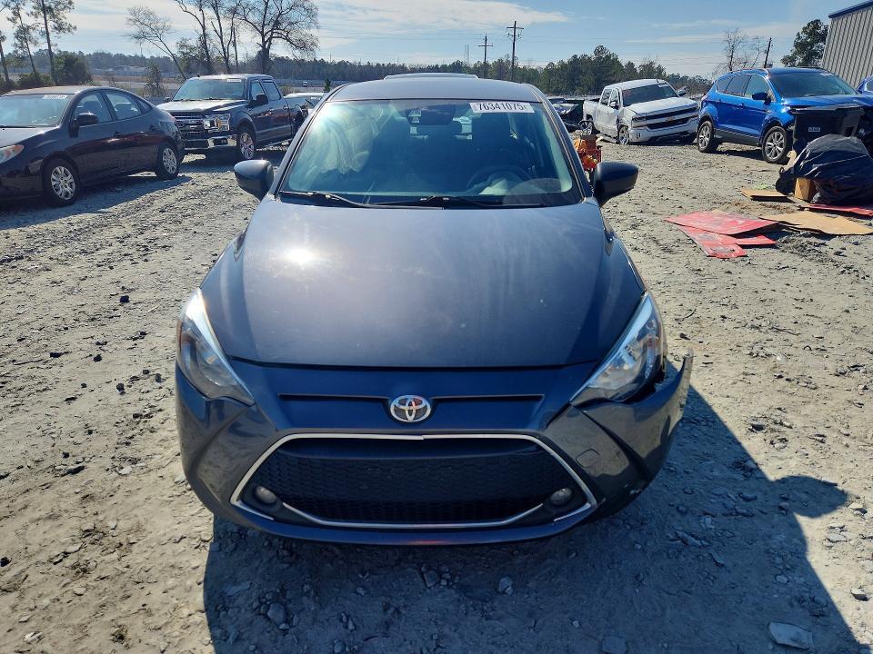 2019 Toyota Yaris 2D