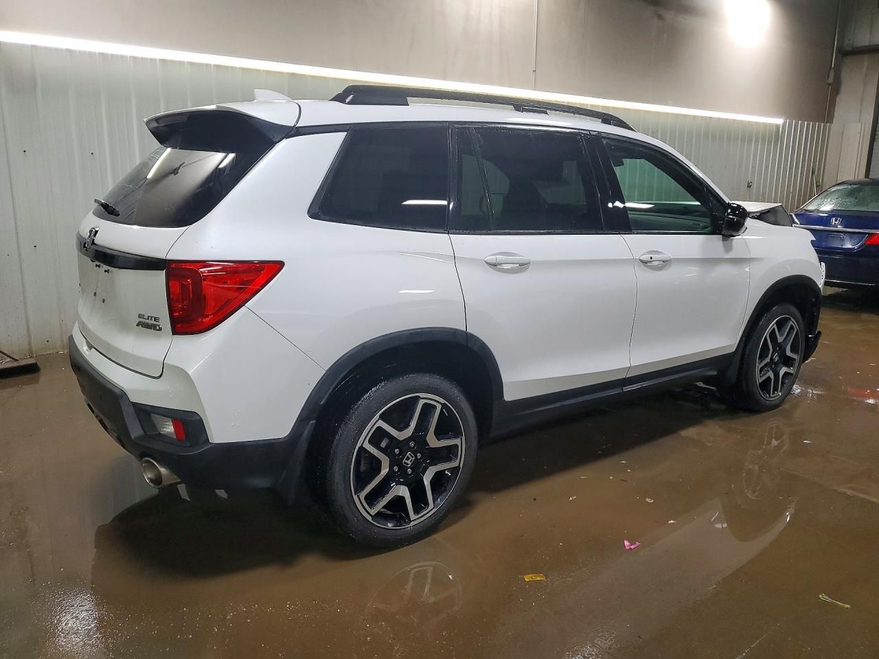 2023 Honda Passport Elite