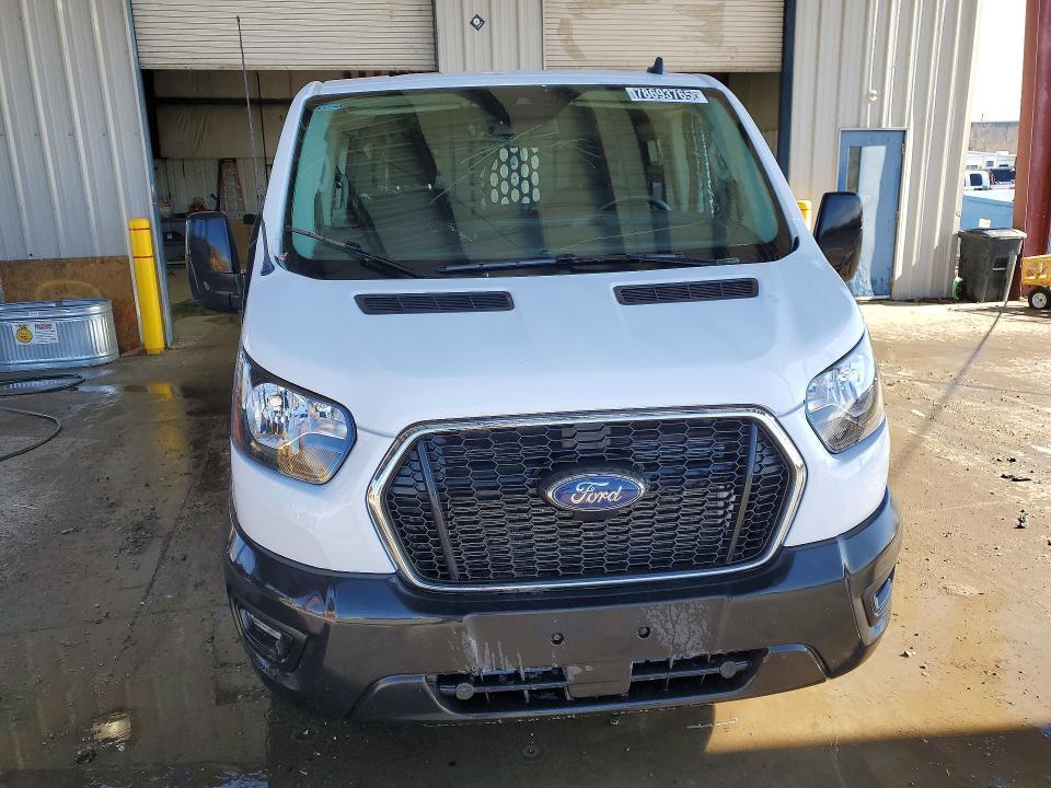 2025 Ford Transit 250 Delivery van