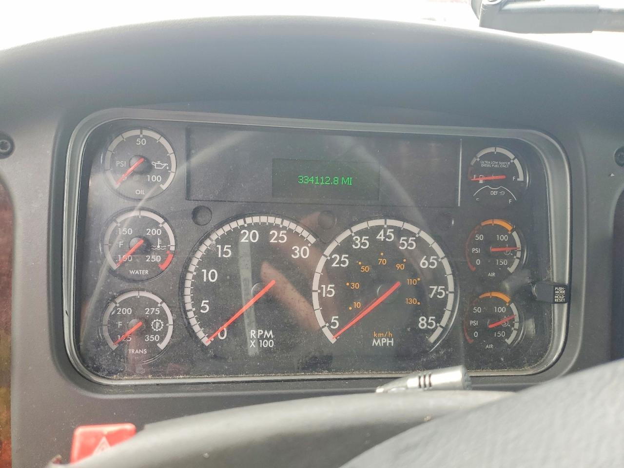 2020 Freightliner Business Class M2 BOX Truck