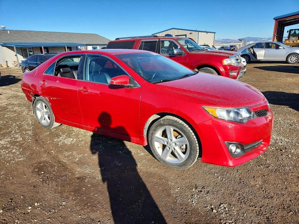 2014 Toyota Camry l