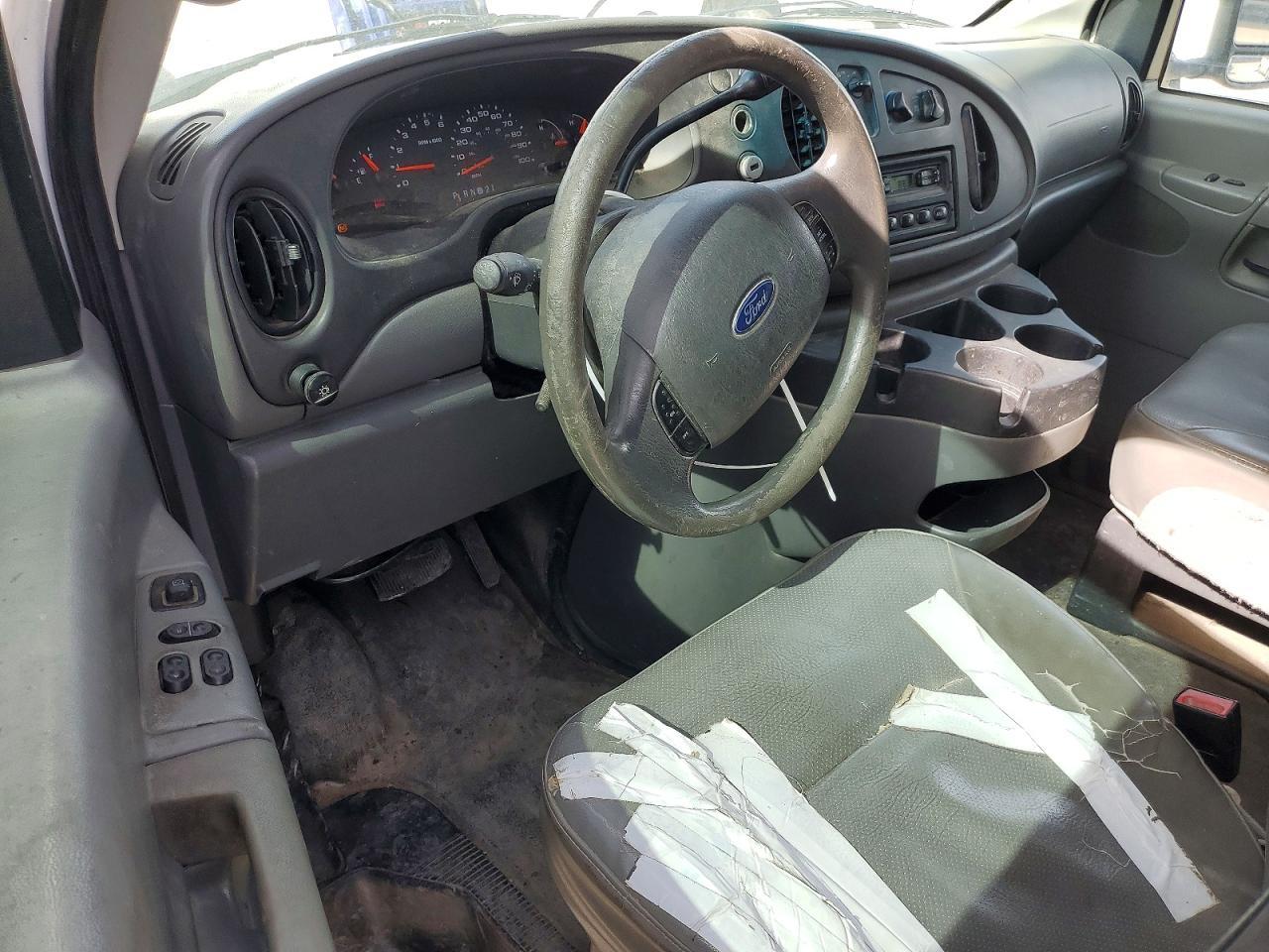 2008 Ford E250 Utility / Service Van