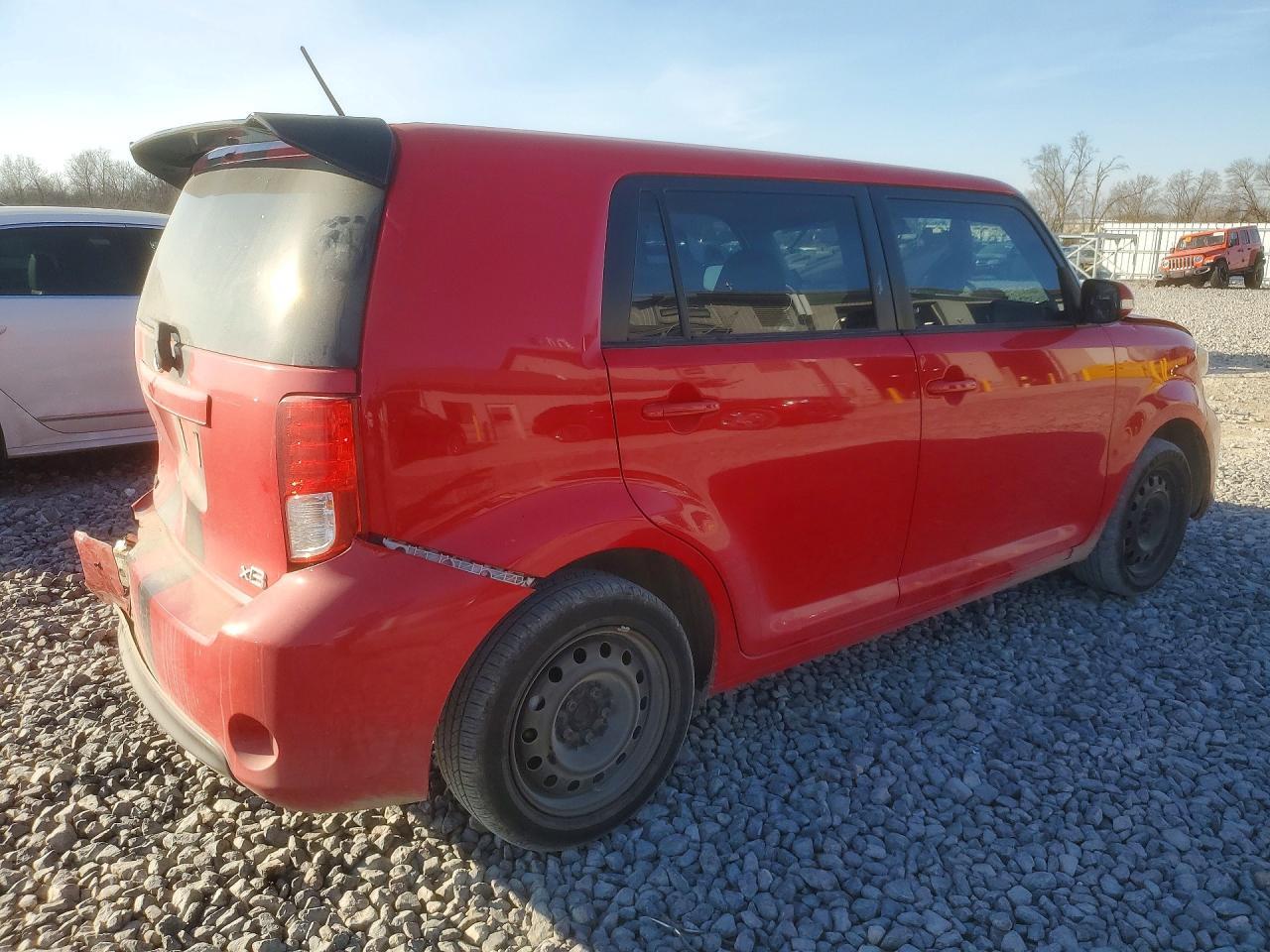 2013 Scion XB