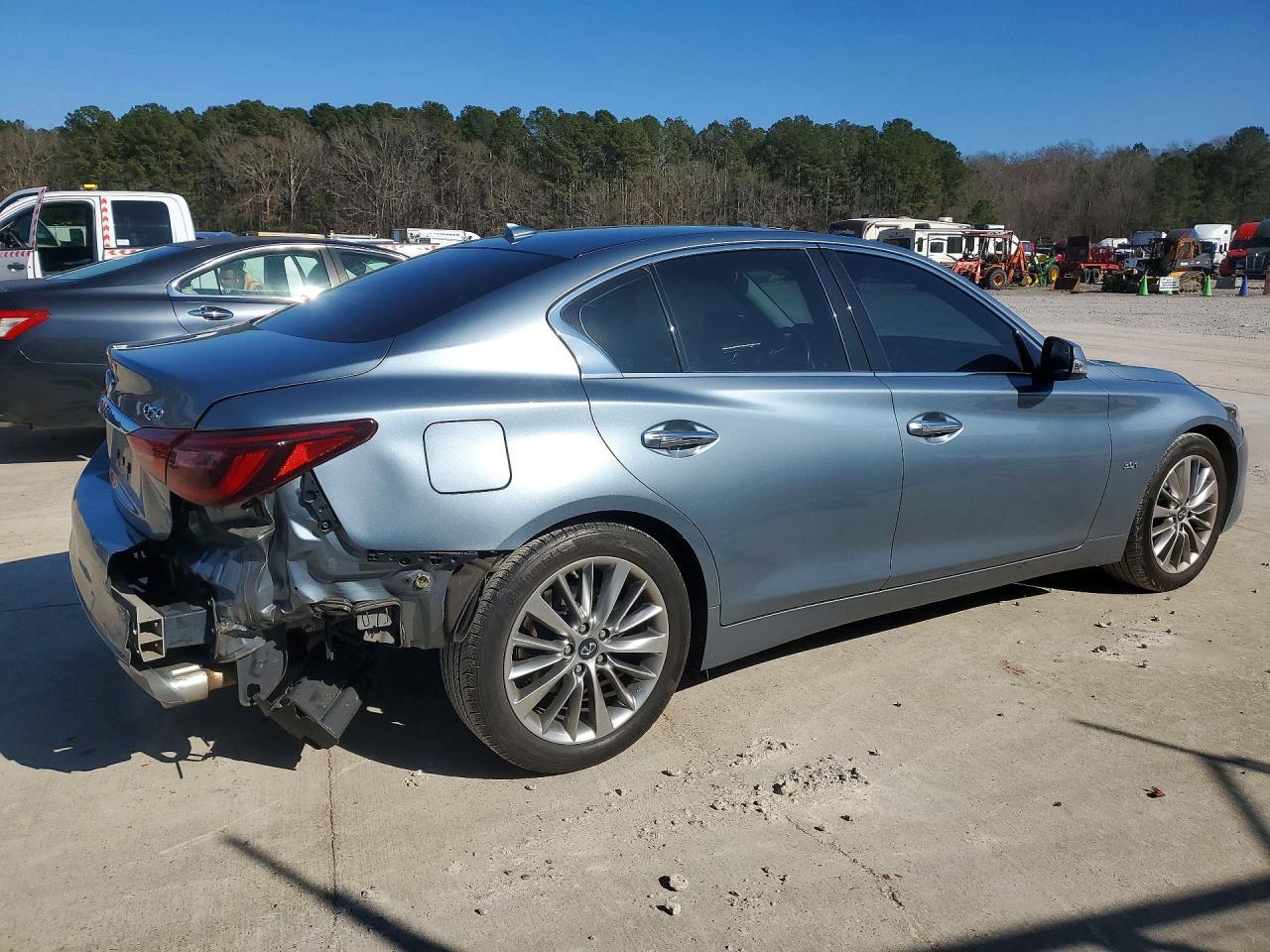 2018 Infiniti Q50 Luxe