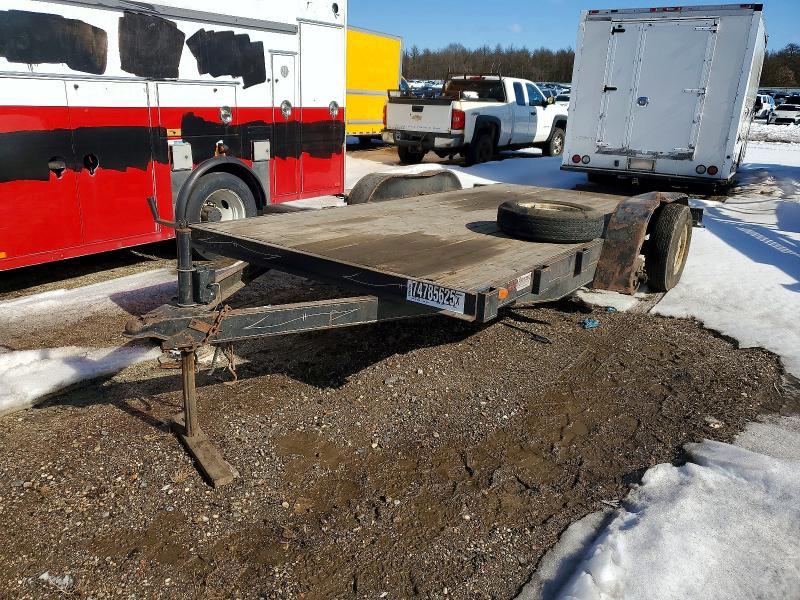2002 Circle Equipment Trailer
