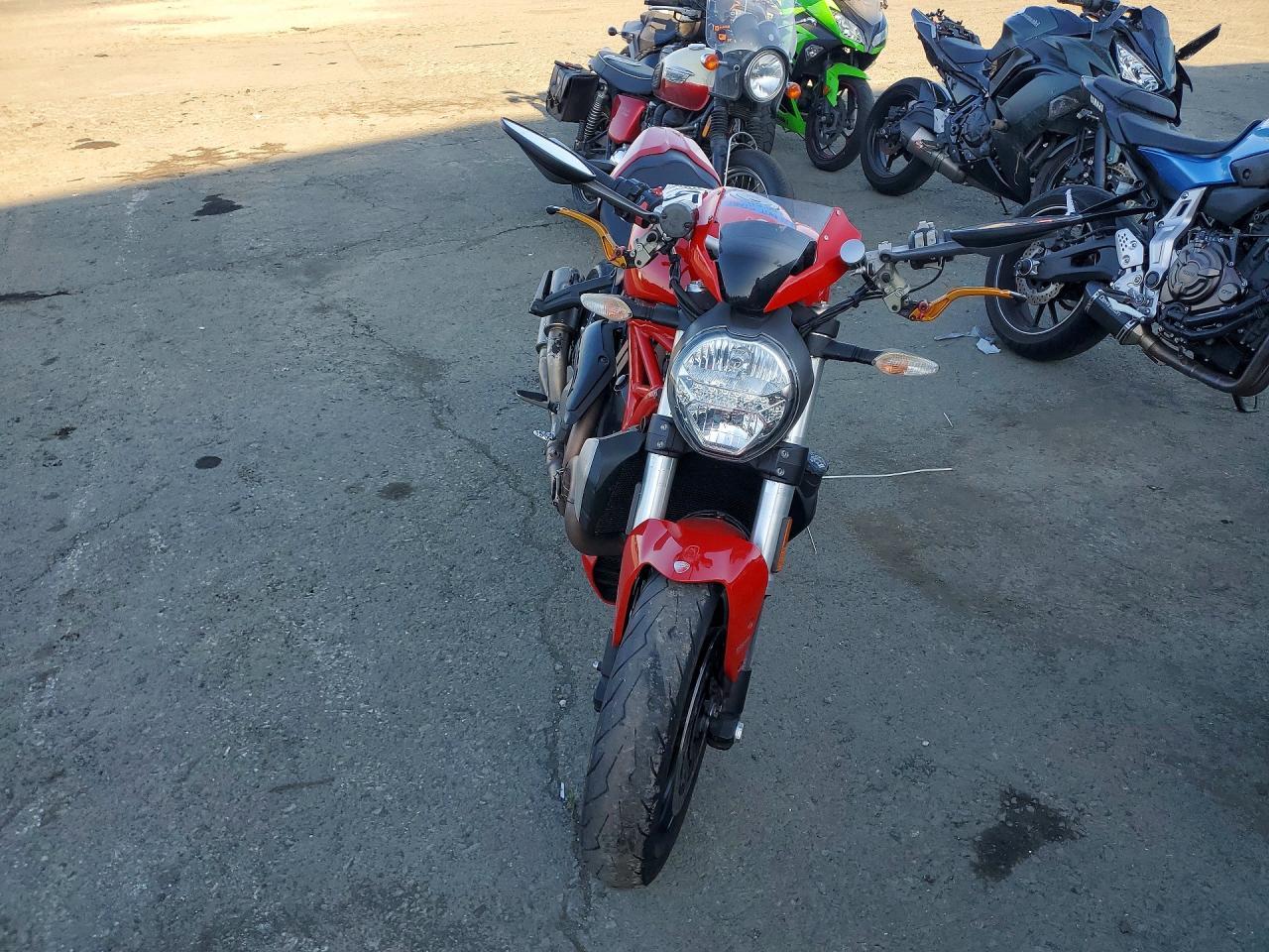 2018 Ducati Monster 1200