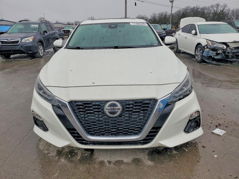 2019 Nissan Altima sv