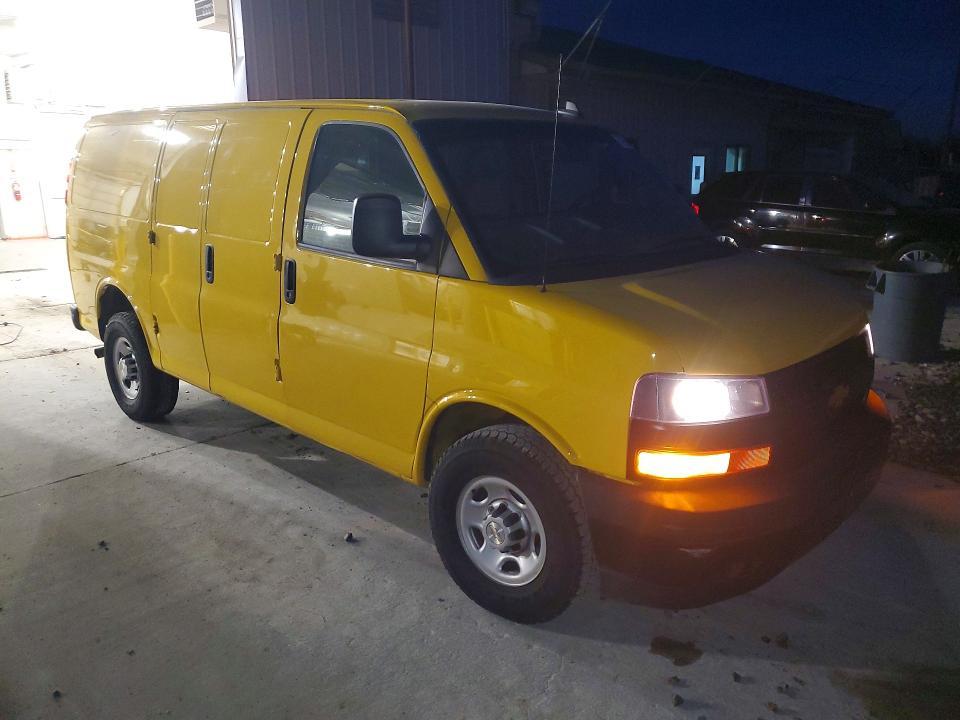 2021 Chevrolet Express G2500