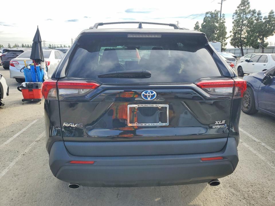 2023 Toyota Rav4 xle