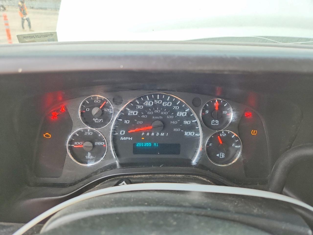 2021 Chevrolet Express G2500