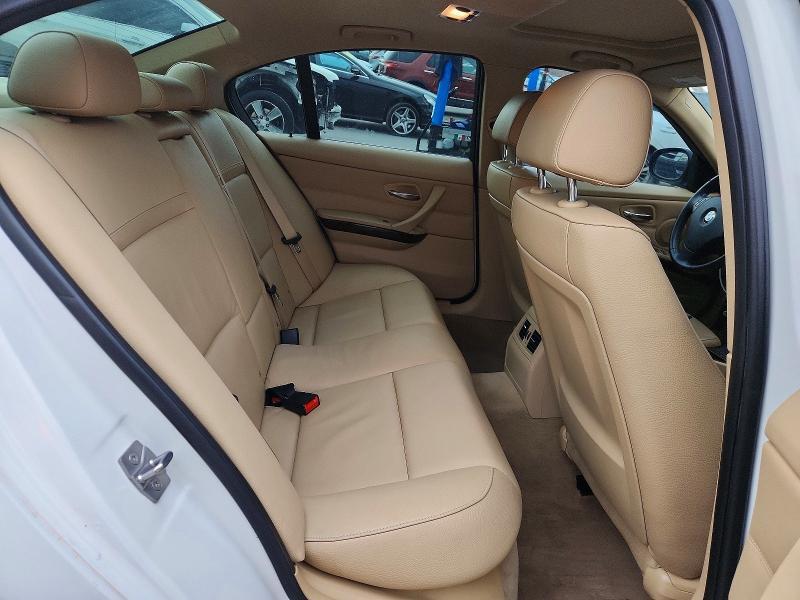 2011 BMW 328 i