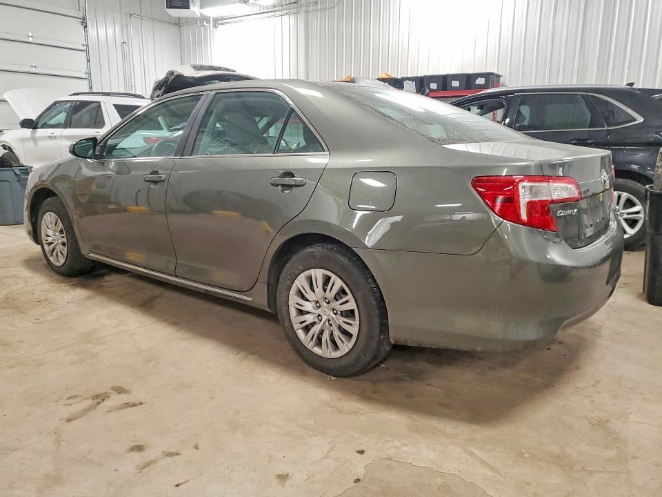 2013 Toyota Camry l
