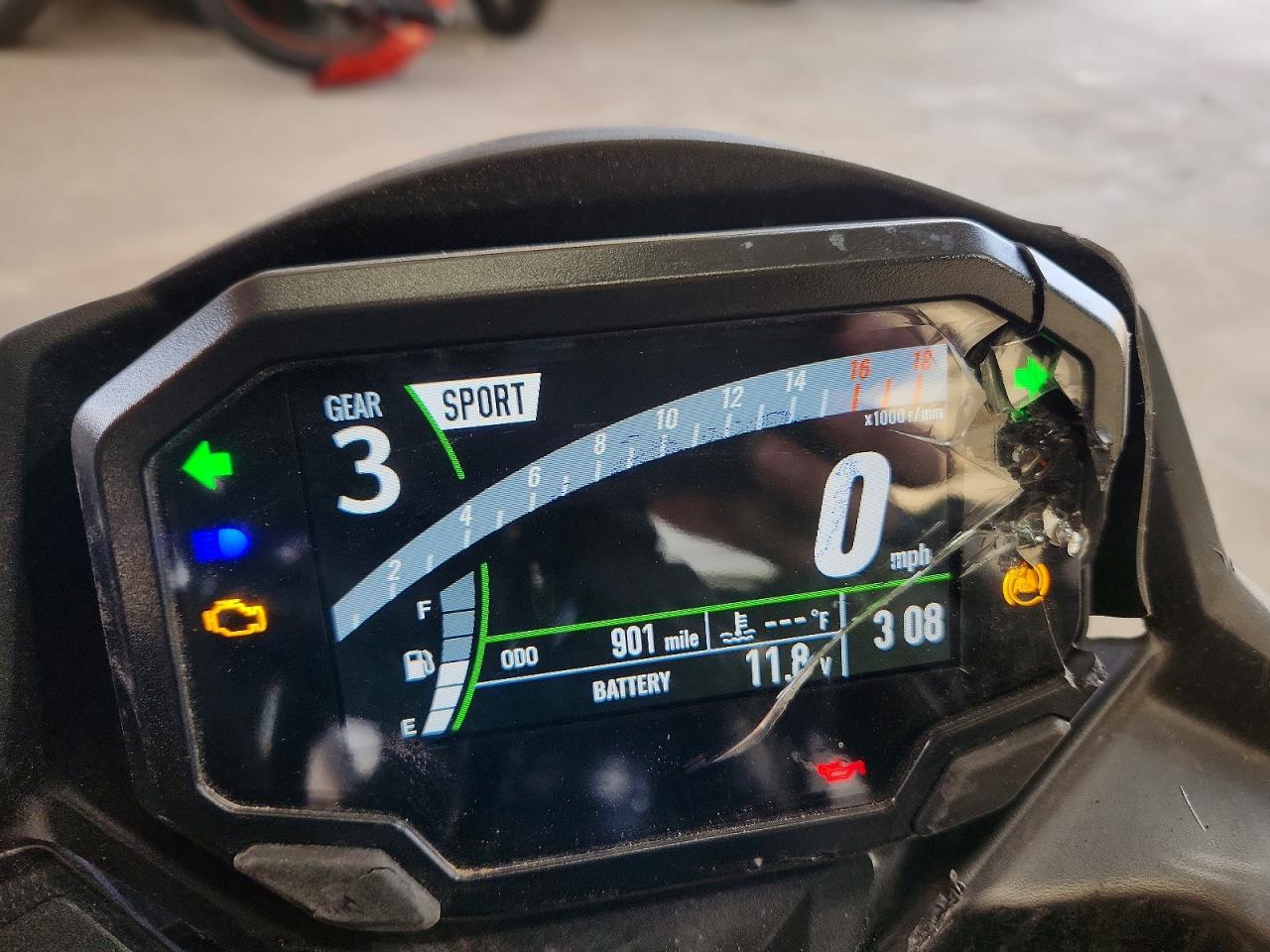 2025 Kawasaki ZX400 P
