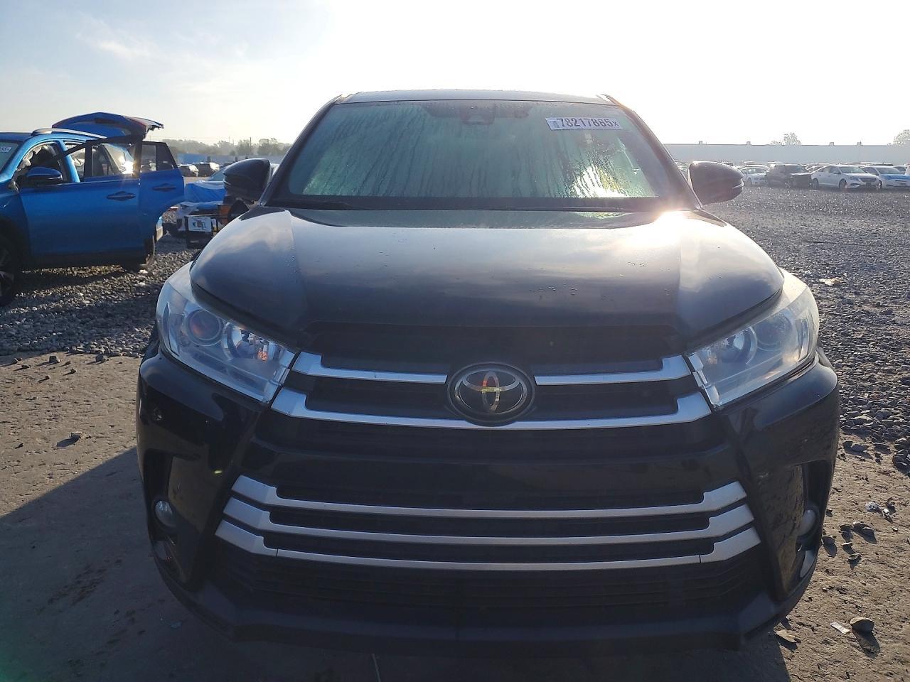 2018 Toyota Highlander le Plus