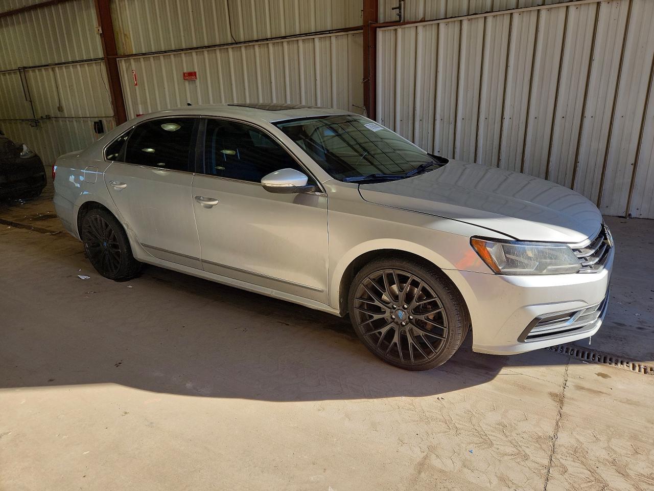 2016 Volkswagen Passat se