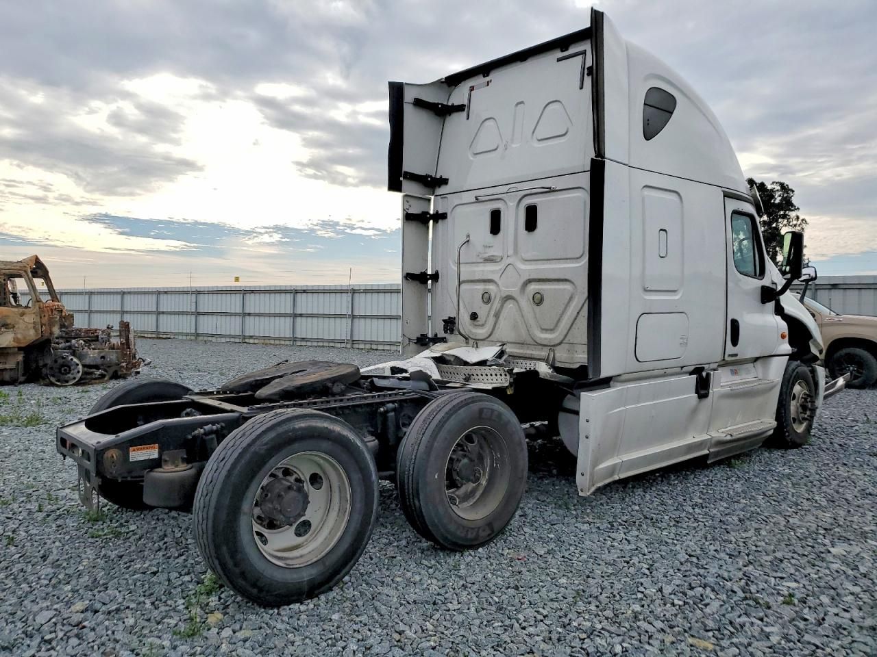 2017 Freigliner Cascadia 125