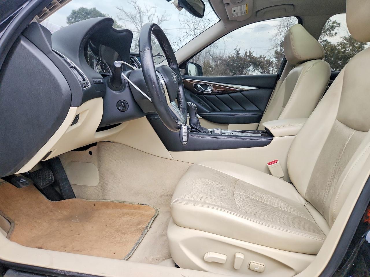 2018 Infiniti Q50 Luxe