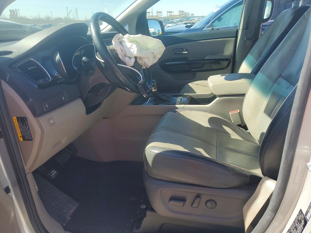 2017 KIA Sedona ex