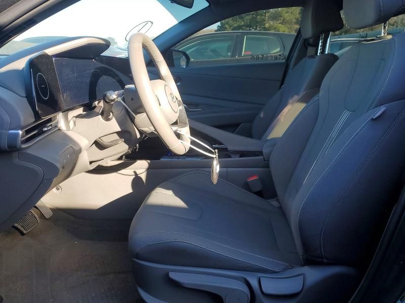 2025 Hyundai Elantra sel