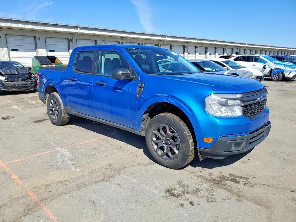 2022 Ford Maverick XL