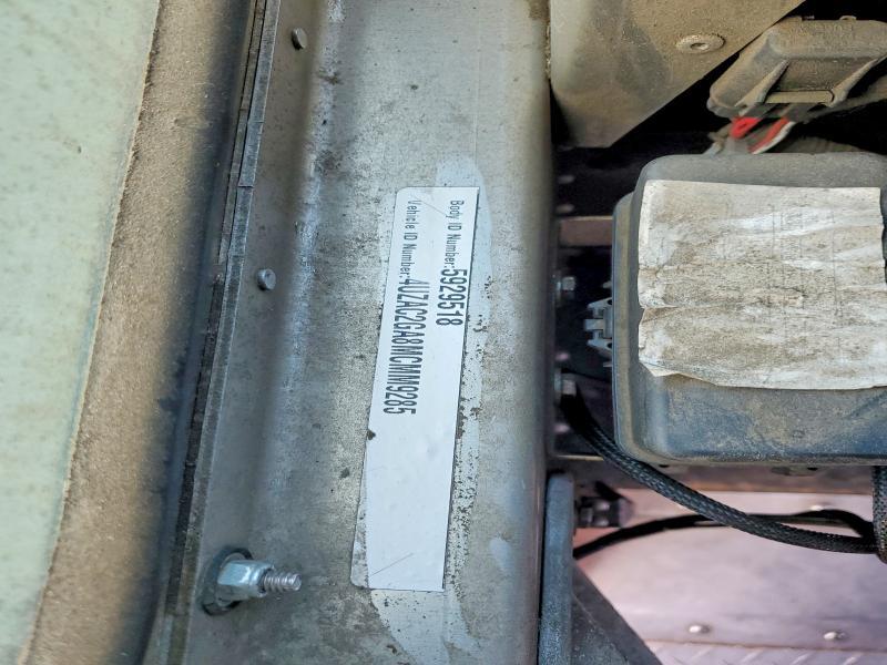 2021 Freightliner Chassis m Line Walk-in van