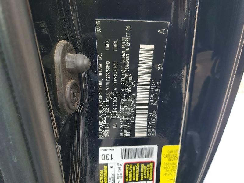 2016 Toyota Sienna se 8-passenger