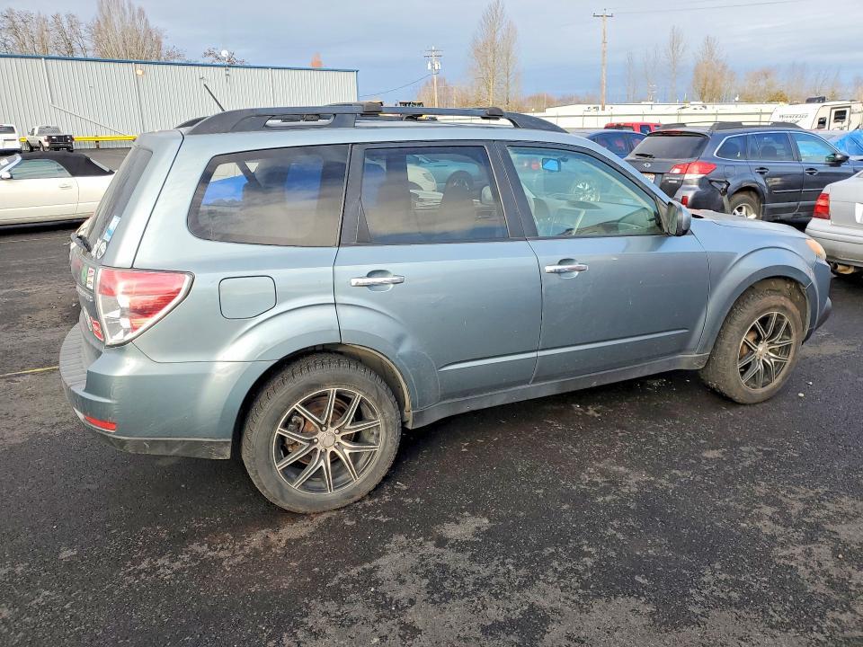 2010 Subaru Forester 2.5x Premium