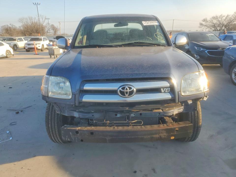2004 Toyota Tundra SR5