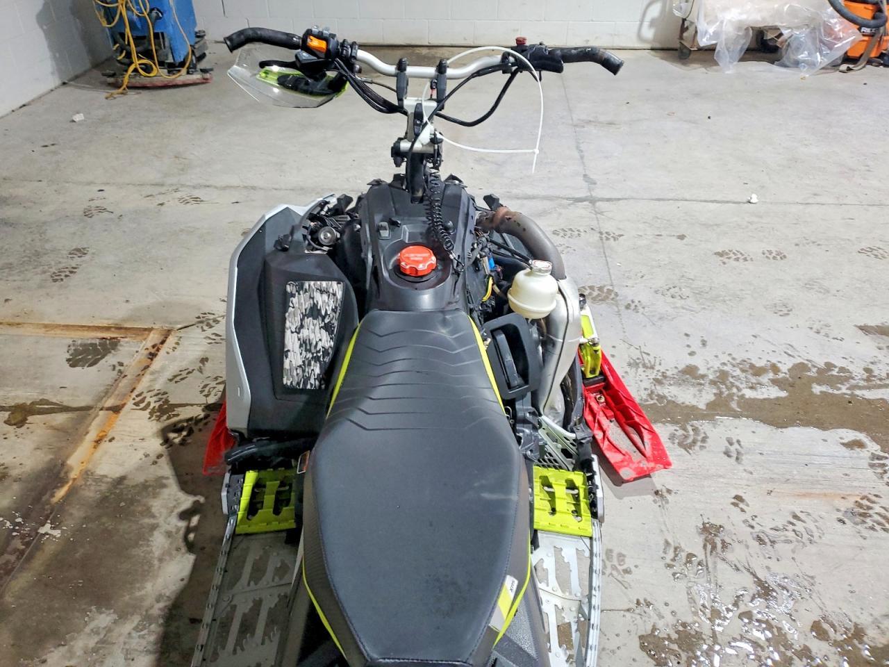2018 Skidoo Renegade XRS