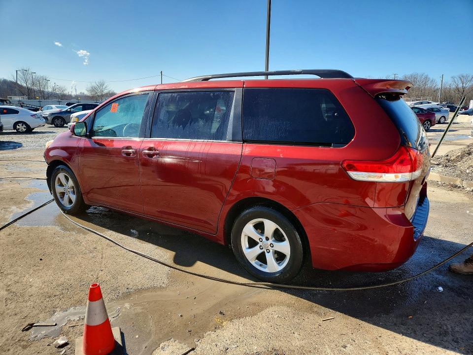 2011 Toyota Sienna
