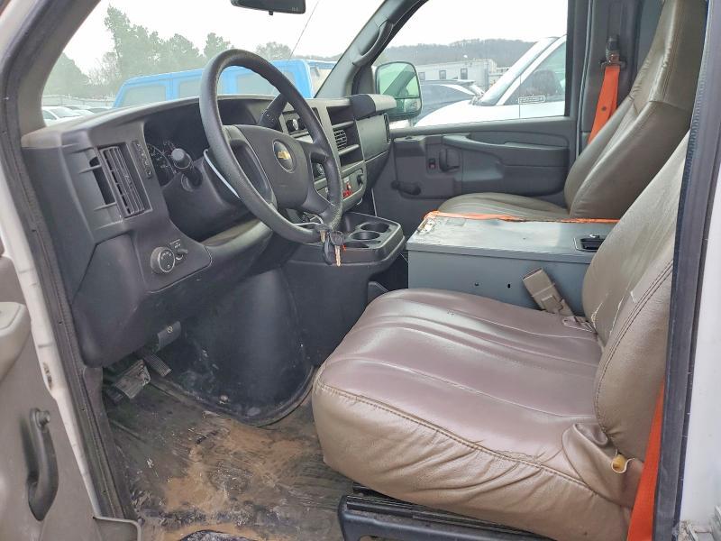 2013 Chev Express G2500