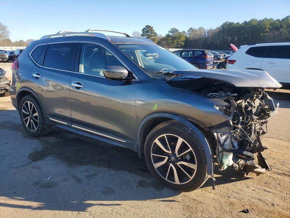 2018 Nissan Rogue s