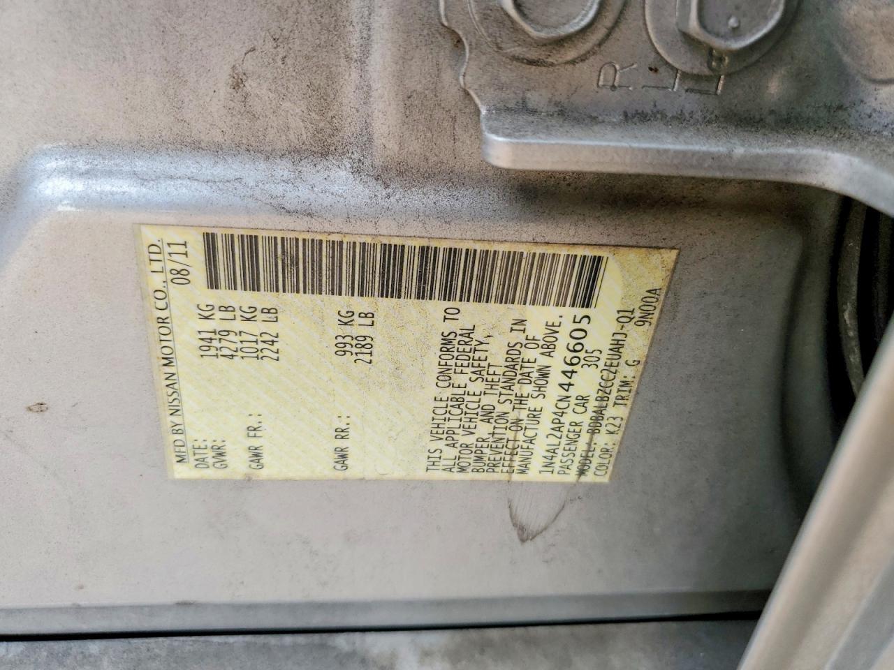 2012 Niss Altima Base