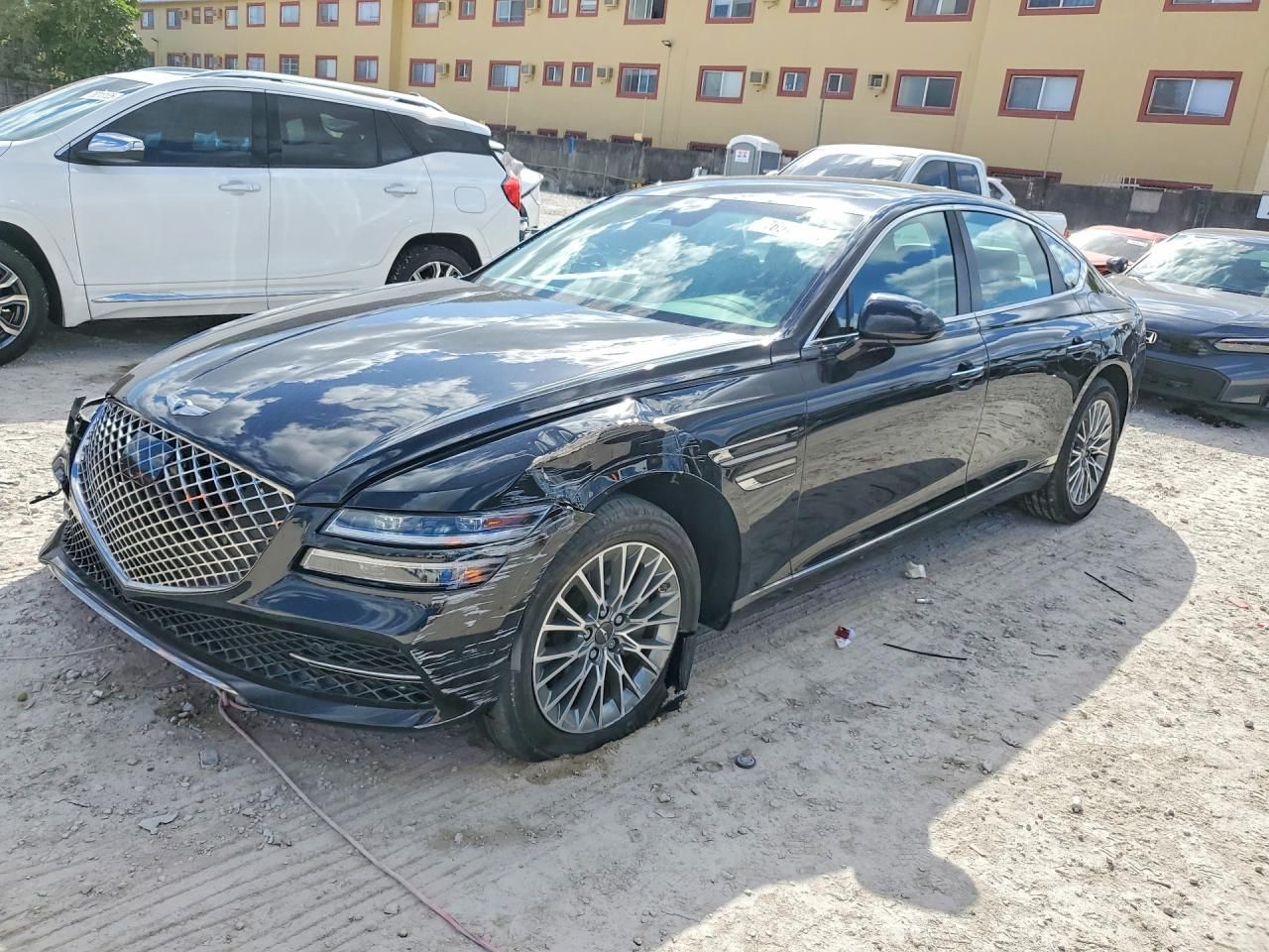 2023 Genesis G80 Base