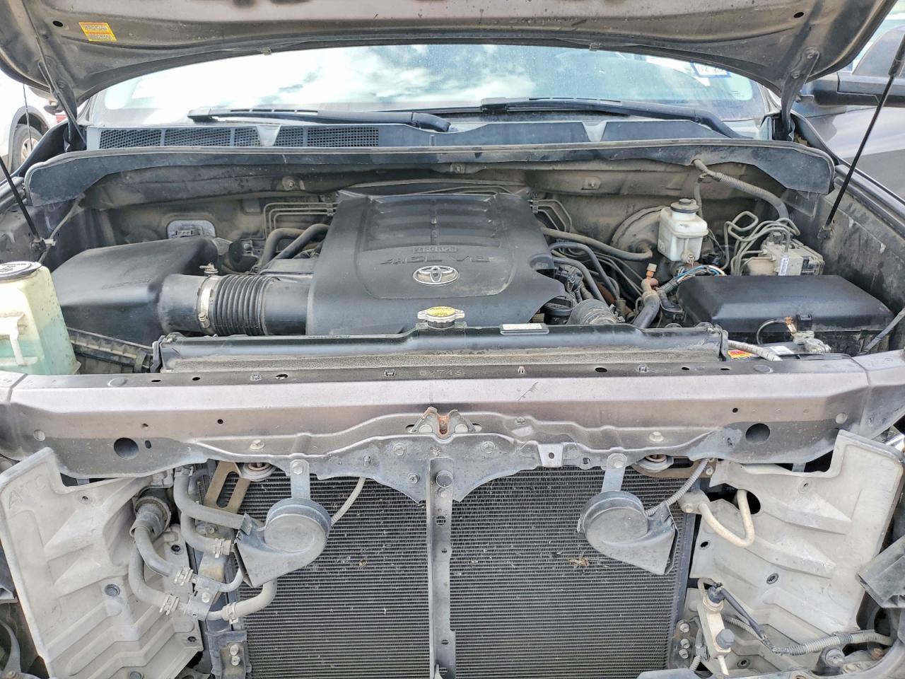 2011 Toyota Tundra Crewmax SR5