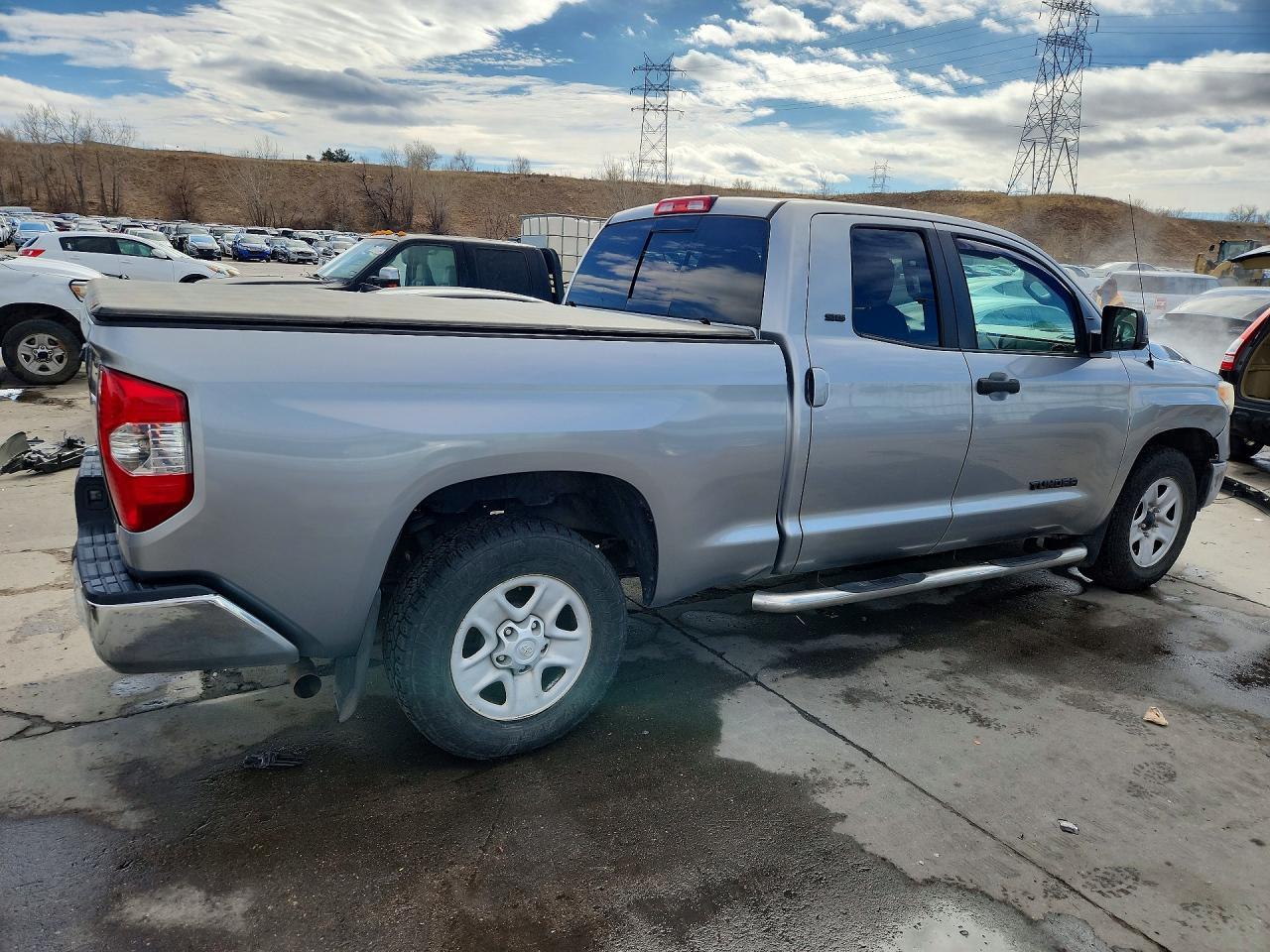 2015 Toyota Tundra SR5