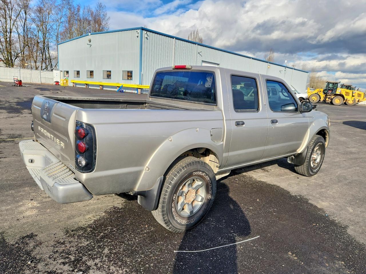 2004 Nissan Frontier XE-V6